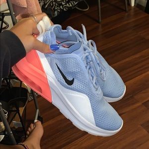 Nike tennis shoes